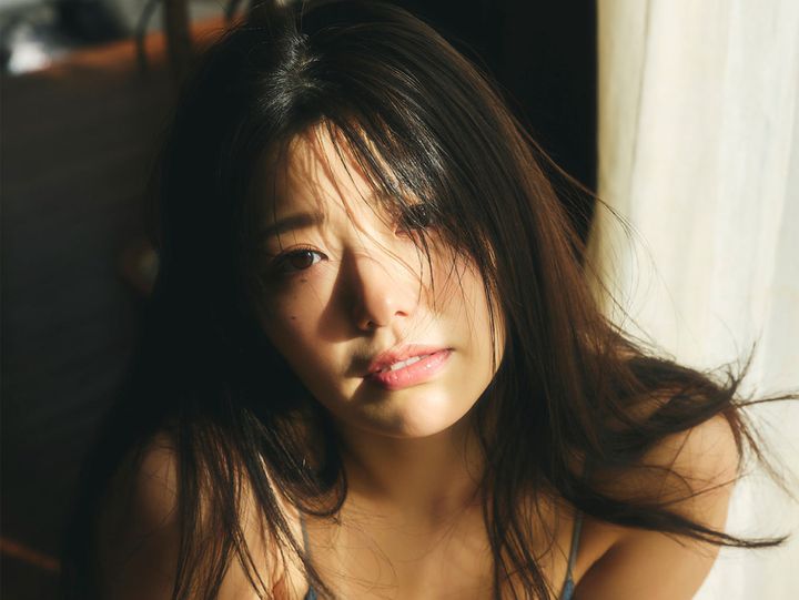 『SPA!グラビアン魂デジタル写真集 山田かな「好きになる」』より 提供：週刊SPA!編集部 撮影：高橋慶佑 ヘアメイク：新井祐美子 スタイリング：富田育子 width=