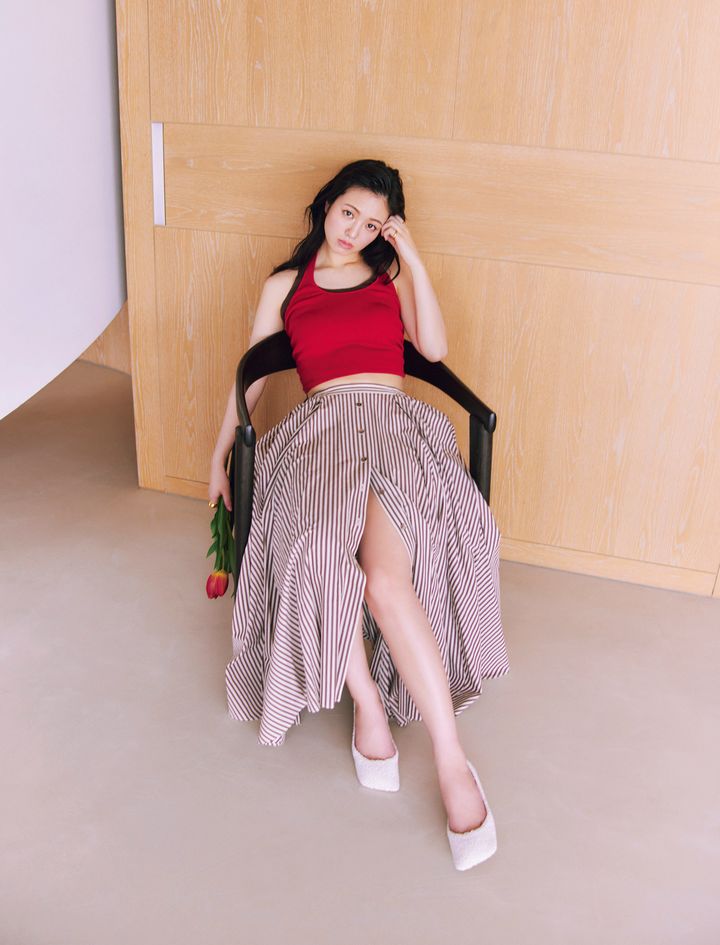 横田真悠 カバーガール