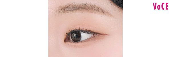 目を開けたときに自然になじんでいるか確認！