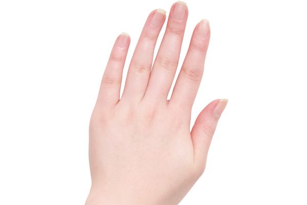 【STEP1】爪の形を整えよう