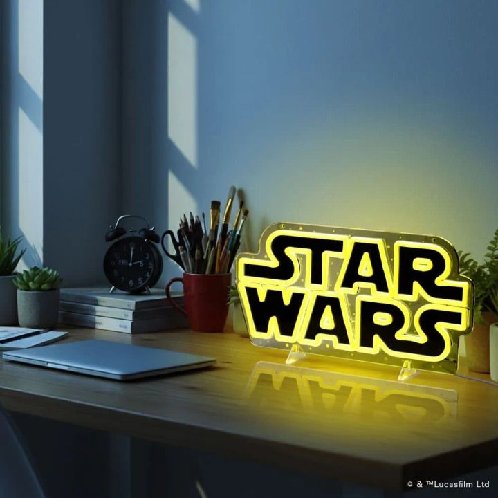 スター・ウォーズのLEDネオンライト室内設置イメージ