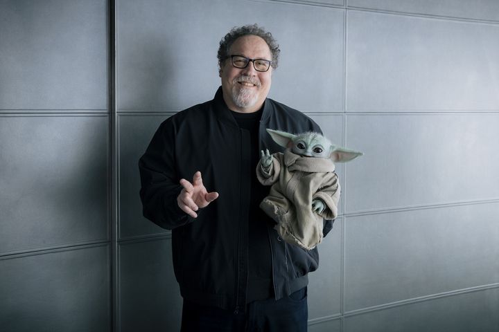 ジョン・ファヴロー （C）2026 Lucasfilm Ltd. & TM. All Rights Reserved. width=