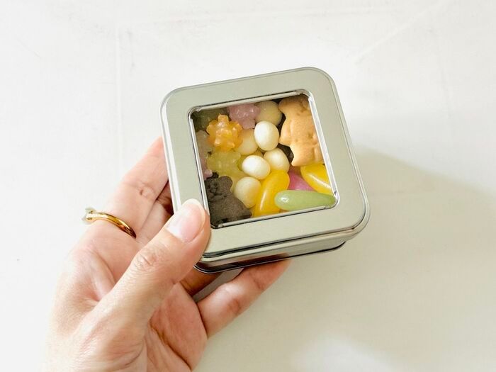缶に詰めるだけで…かわいすぎる『スナック缶』ができちゃった！これはハマること間違いなし♡