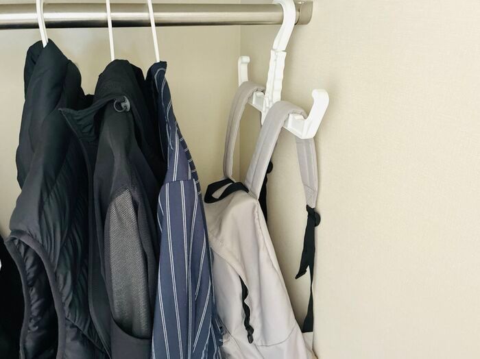 【セリア】「なんで今まで無かったの！？」“リュック専用”なのに超万能♡散らかる小物が一気に片付く！