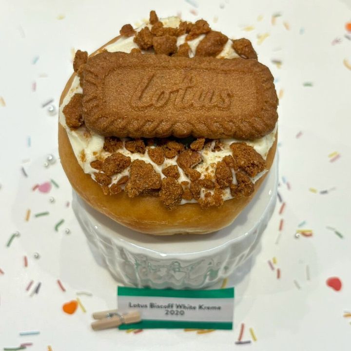 クリスピー・クリーム・ドーナツ ロータス ビスコフ ホワイトクリーム