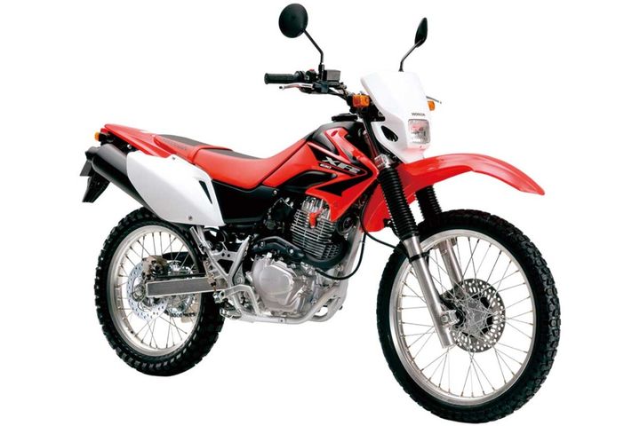 2005 HONDA XR230