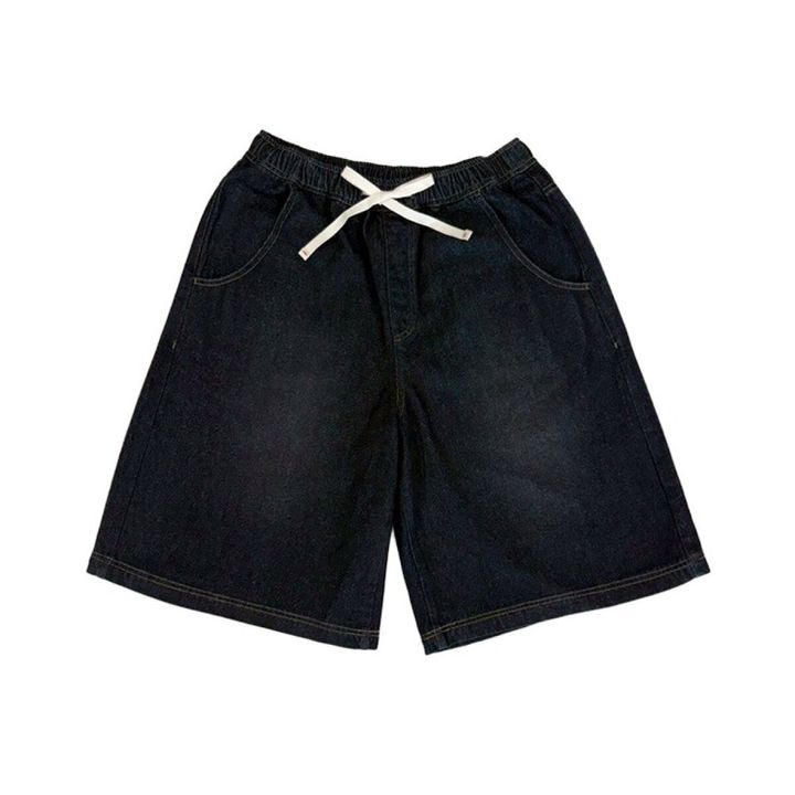 しまむらのハーフデニムパンツ（扇文）