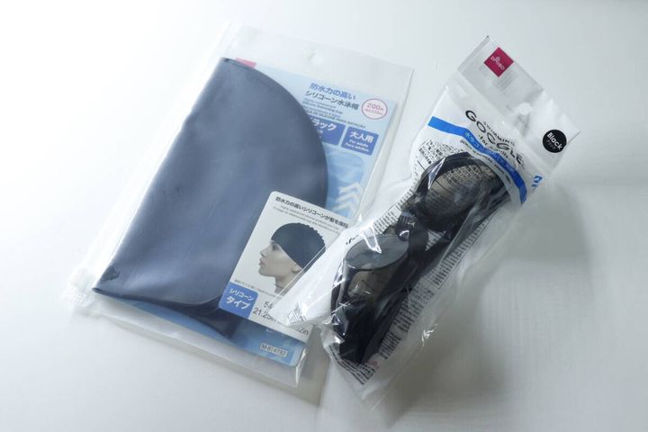 ダイソーの本格派水泳グッズ