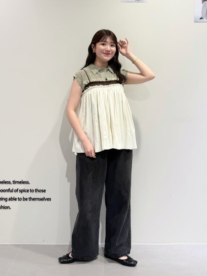 黒ワイドデニムコーデ5