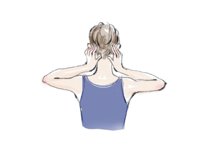 生え際をまんべんなく押す
