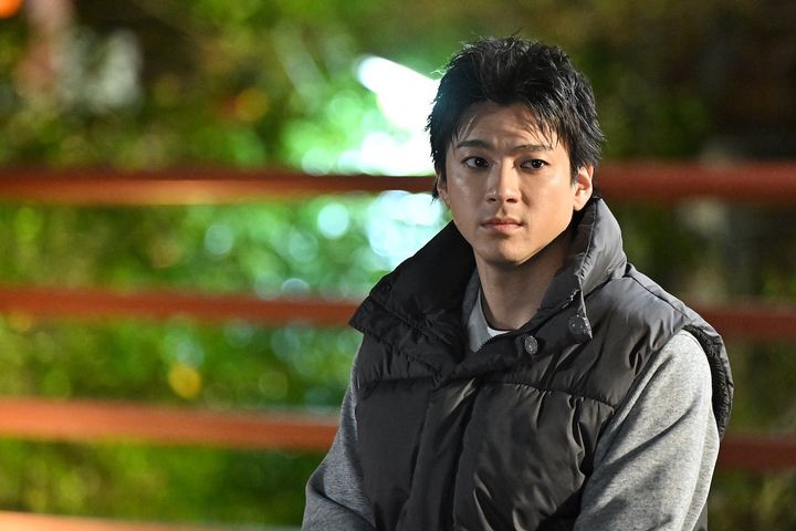 日曜劇場『ＧＩＦＴ』第7話より （C）TBS width=