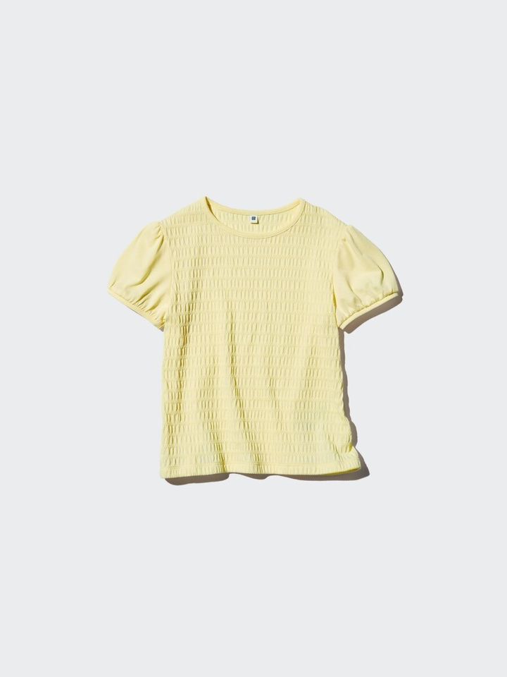 ユニクロのシャーリングパフスリーブTシャツ