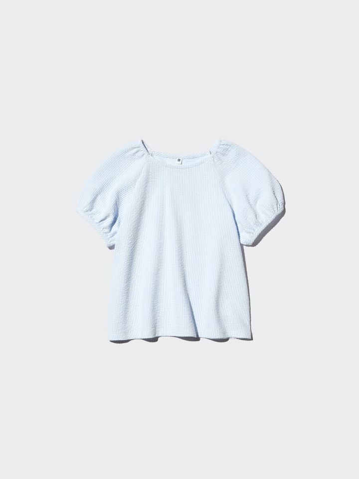 ユニクロのシアサッカーパフスリーブTシャツ