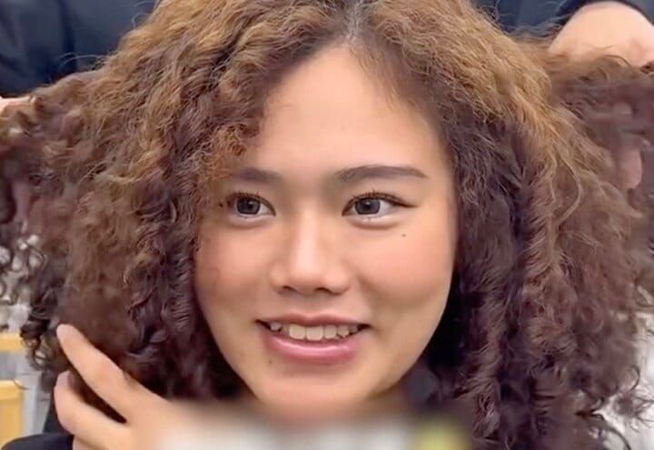【写真・画像】「アフロ→サラサラストレート」20歳美人女子大生のビフォーアフターに驚きの声「全然違う！」 1枚目