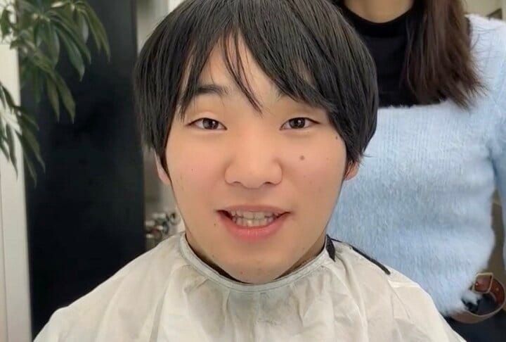 【写真・画像】ヘアメイクでBTSテテ風イケメンに大変身！地味系男子のイメチェン動画に驚きの声「輪郭変わってない！？」 1枚目