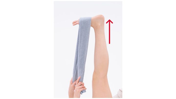 足の不調のカギは、小指にあった!? 寝指が目覚める、ほぐしストレッチ