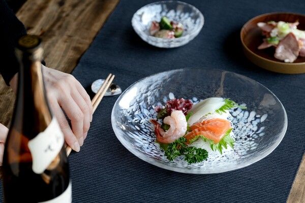 伝統工芸品「津軽びいどろ」、夏の食卓に涼をもたらす「雪うつし」シリーズ第二弾発売