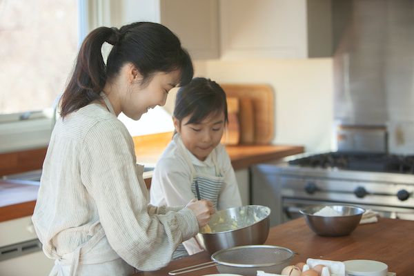 【東京都千代田区】抹茶専門店きみくら、東京駅赤レンガをモチーフにした限定パッケージの抹茶缶を発売！
