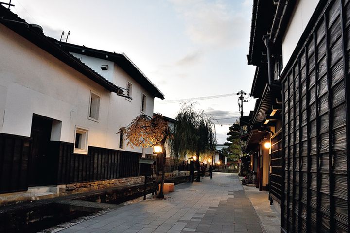 【富山・飛騨ツーリング】「ぶり街道」から「ノーベル街道」へ！絶景ワインディングと科学の聖地を巡る旅