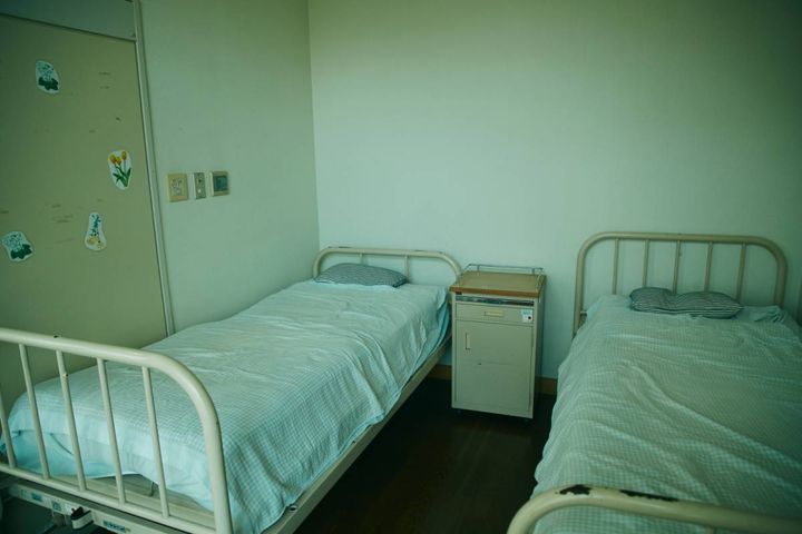 保健室のベッド