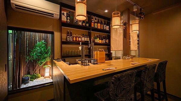 【東京都港区】「こんね別邸」に、対馬の鮮魚や郷土料理、地酒や季節食材を強化した新コースが登場