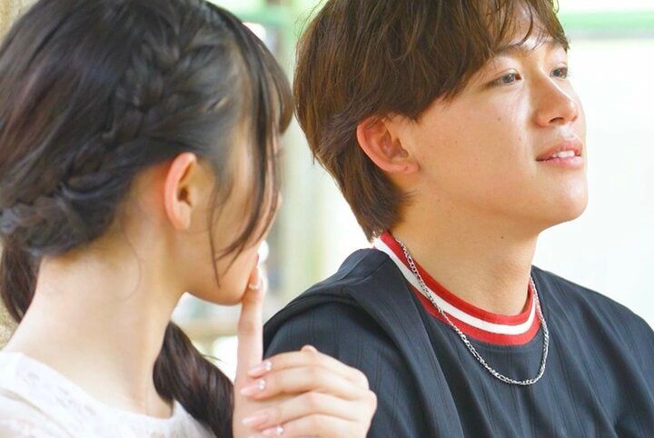 イメチェンした爆モテ女子に高3男子「心臓止まる」