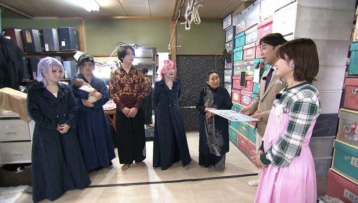 【写真・画像】イケメンすぎて一目惚れ！高校時代の“推し”と結婚した27歳の劇団女優、 1枚目