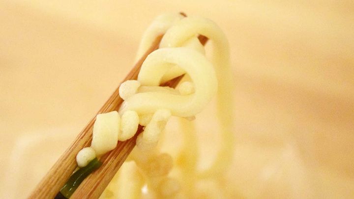 持ち帰りでも麺が伸びきってしまったような印象はなく、程よい弾力感をしっかり楽しめました