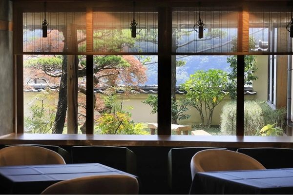 【神奈川県湯河原町】ゆがわら風雅が5周年プラン発売！特典にみかんの土産や季節限定のセルフ抹茶体験など