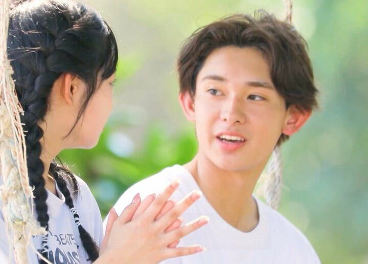 12人に告白されたかわいすぎる高2女子