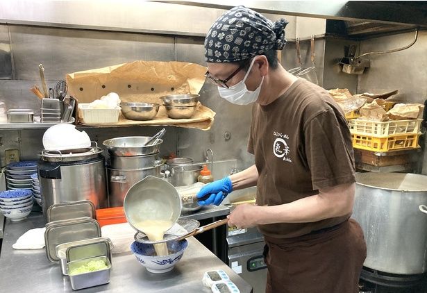チャーシュー、味玉まで自家製にこだわる