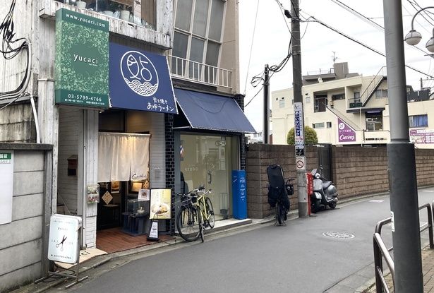 店は2025年7月にオープン。経堂駅から徒歩20秒とアクセス抜群