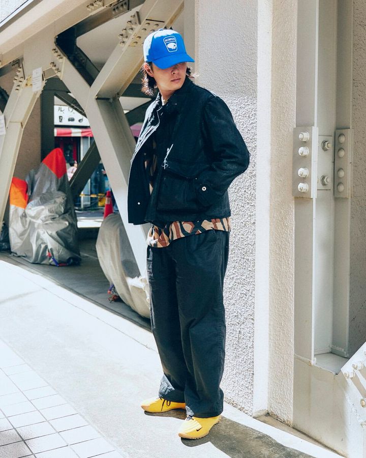 【20代スナップ＠明大前】着こなしポイントは「好きな人が使ってる服と帽子」を取り入れたこと