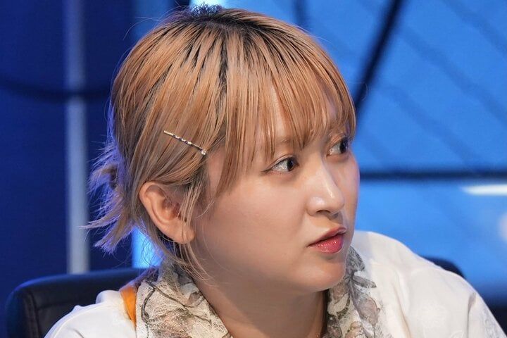 【写真・画像】破局した女優ばかりを狙い…人気芸人”O.S”のゴシップ暴露中に「それ俺やないか！」本人が自己申告 1枚目