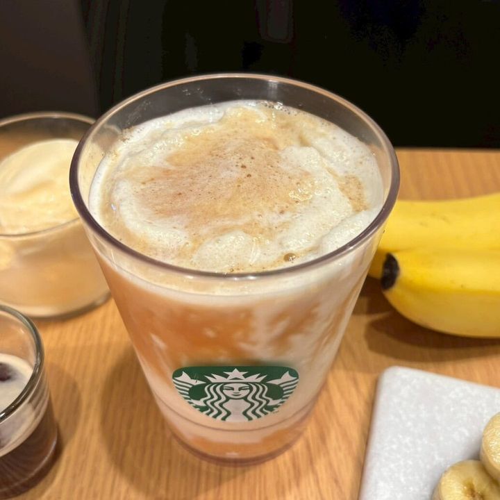 スターバックス バナナ アフォガートフラペチーノ®