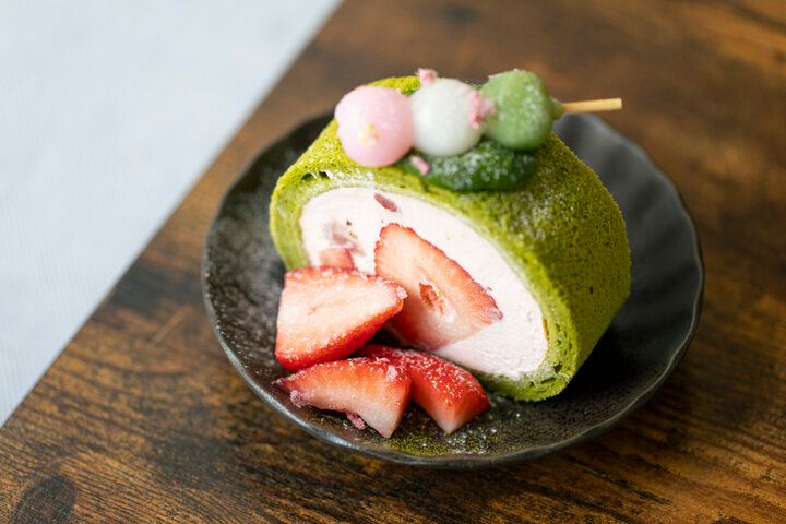 トップバリスタの竹炭ラテや、台湾のパティシエが作るスイーツにときめく。東京・代々木「Ciao橋coffee」