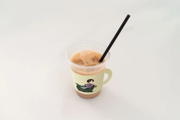 リヴァイ兵士長の掃除のあとのティーオレ ／1,200円（税込）