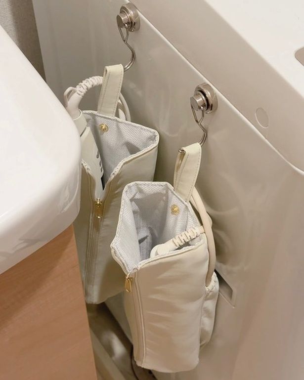 マグネットを利用して浮かせる収納も実践 (C)のものも