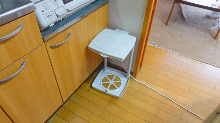 ダイソーの「ゴミ袋ホルダー」