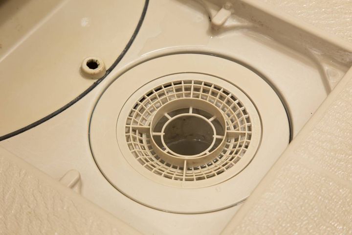 バスルーム 出世運 下がる 排水口