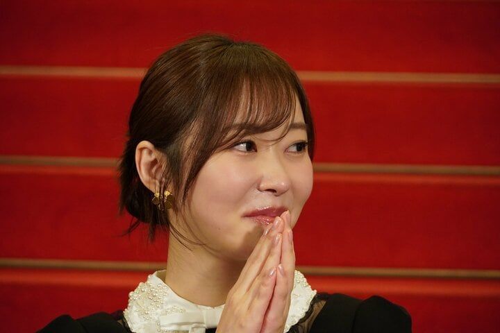 【写真・画像】指原莉乃「カードが爆発するくらいお金使いました」散財を告白「目が潰れるくらいピカピカの…」 3枚目