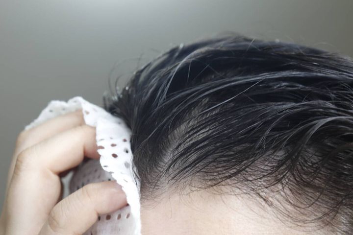 ダイソーのメリット ドライシャンプーシートの使用例