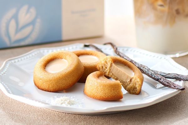 【東京都港区】夏にぴったりなカフェラテ×レモンの『ダックワーズサンド・ラテシトロン』再登場！