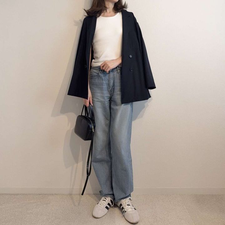 adidas Originals トーキョー/ Tokyoにジャケットとデニムを合わせたコーディネート