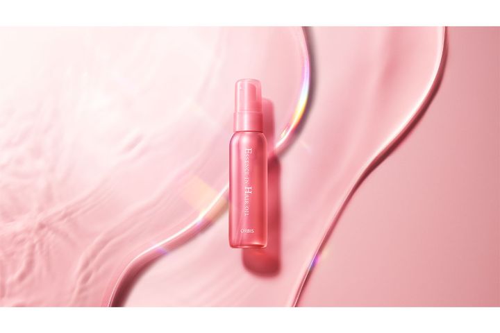 エッセンスインヘアオイル／￥1,430（税込み）