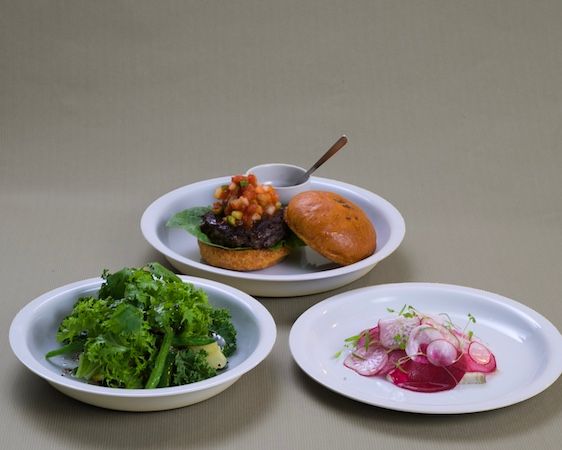 山口県萩市にナチュールバーガーレストランen_PELORIが誕生。土地の呼吸を封じ込めたコース仕立てのバーガーを提供