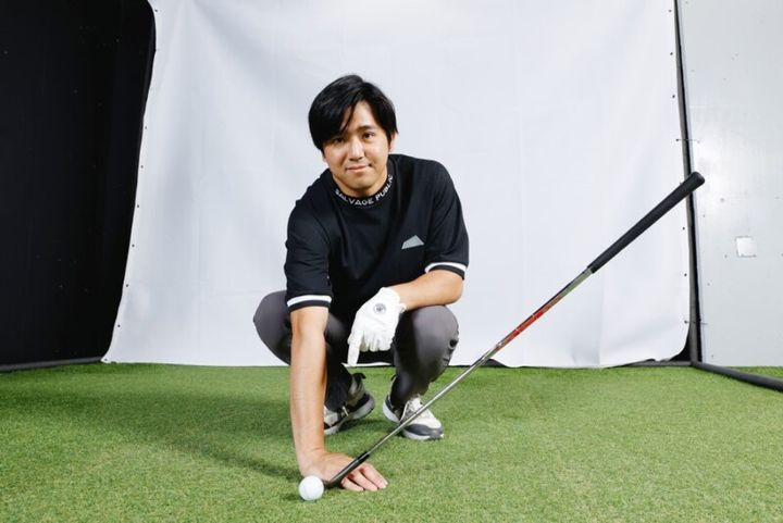右足体重はNG⁉アイアンで高い球を打つ方法