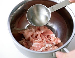 【月～金を豚こまおかず弁当で！】包丁は使わない！ 火が通りやすい！ 時短調理の味方！「豚こまおかず1週間弁当」の画像12