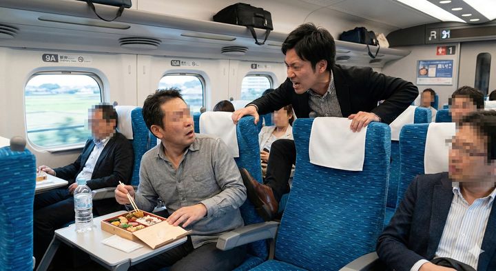理不尽なクレームでも、相手が攻撃的な場合は張り合わずに回避するのが無難です