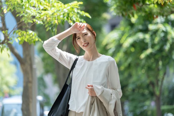 紫外線対策をサボるリスクは？（画像はイメージ）
